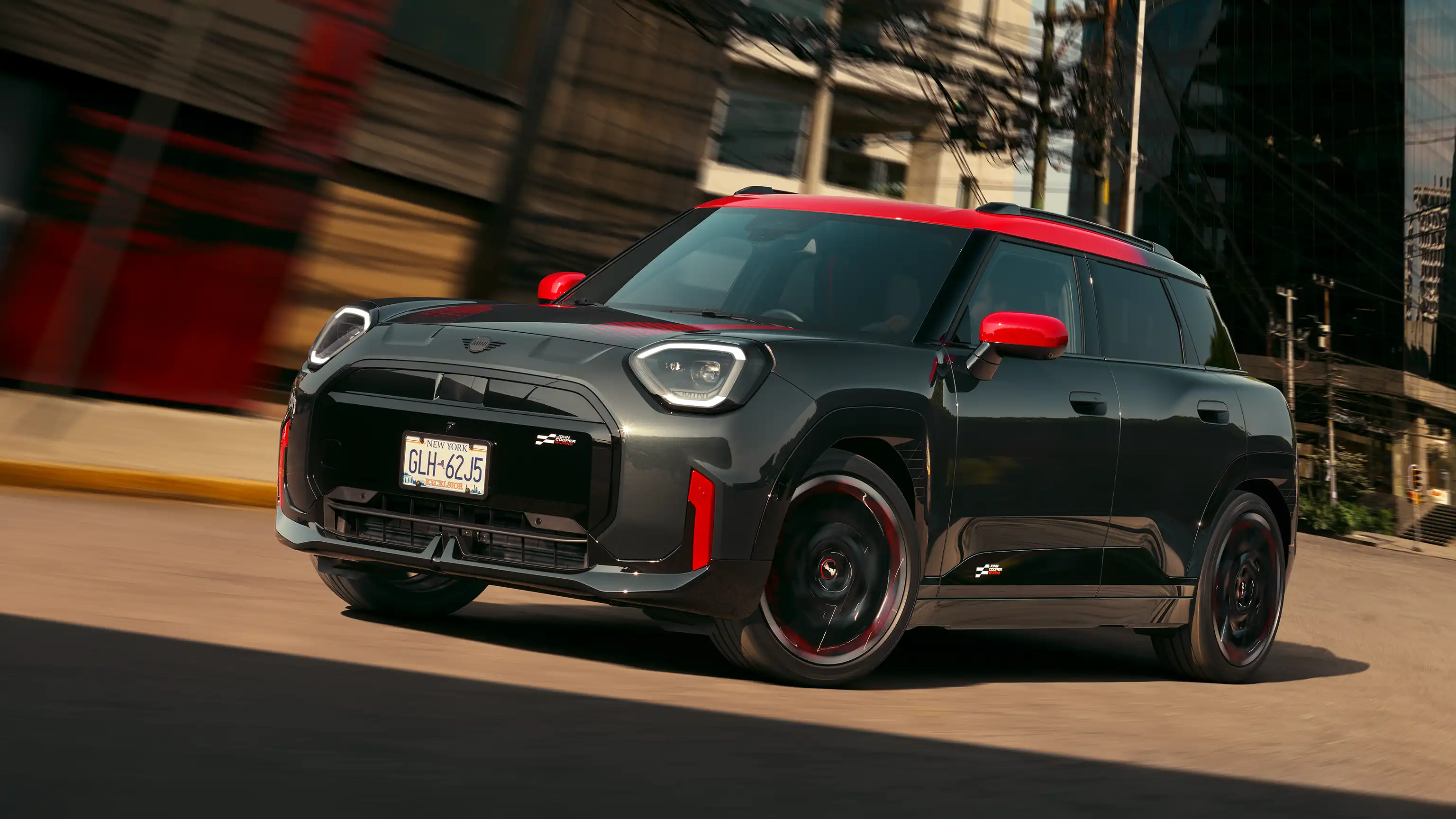 MINI JCW - All-electric Aceman - Teaser