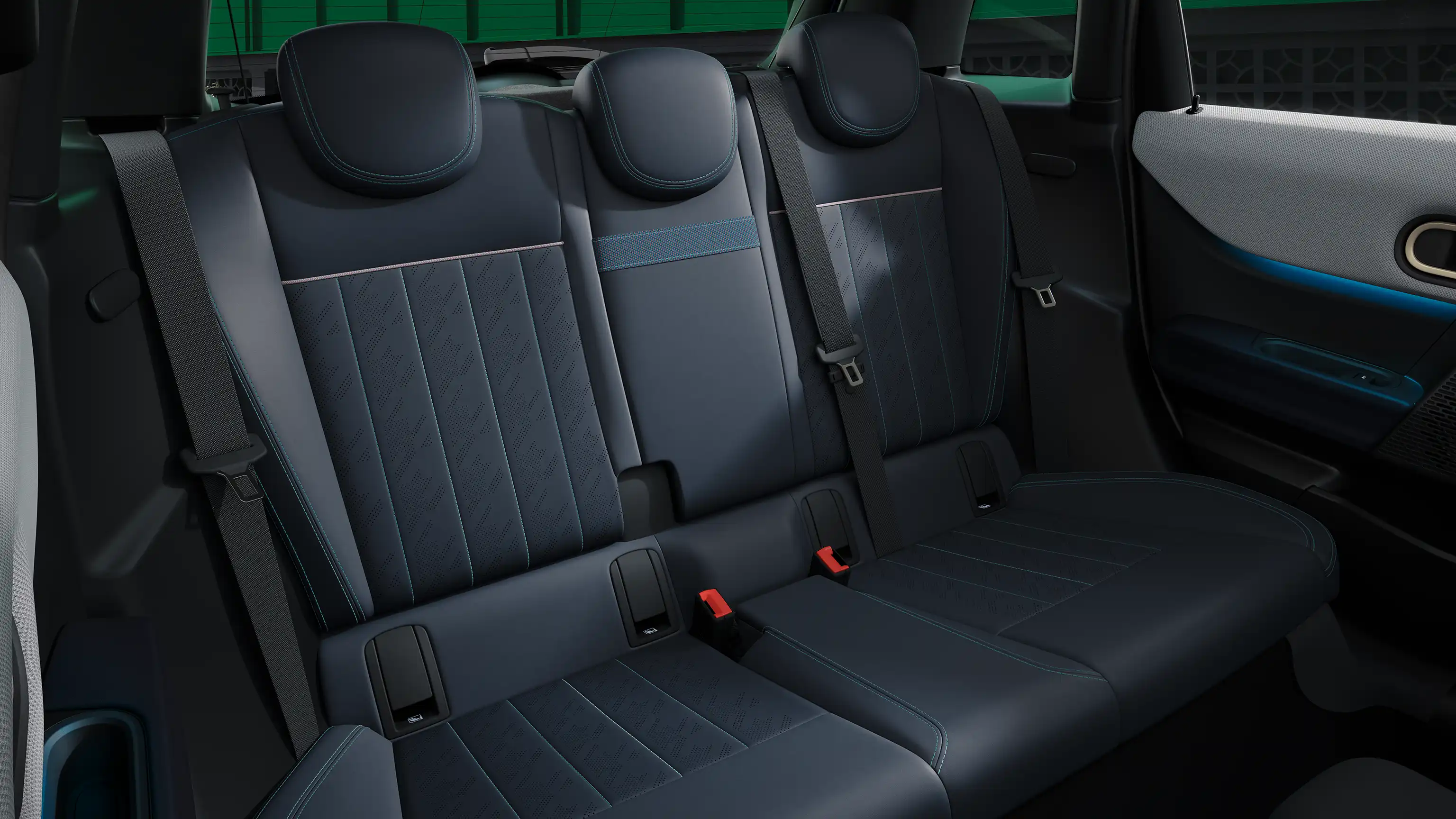 Interior view of the MINI Cooper 5-Door with rear seats in Nightshade Blue Vescin