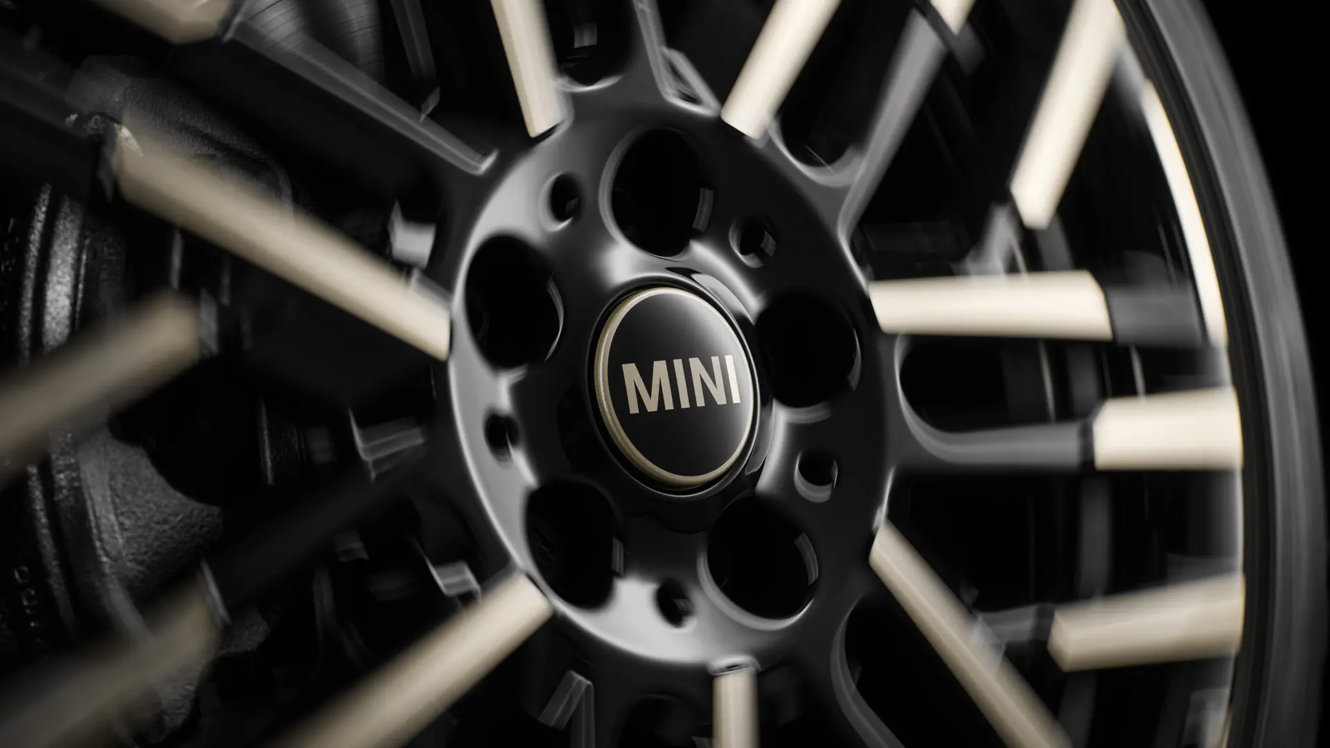 MINI wheels – floating hub cap 