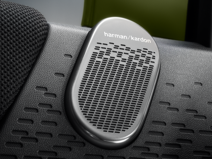 Detail view of the MINI Paul Smith Harman Kardon Sound System.
