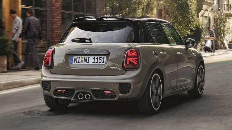 NEW MINI 5-DOOR HATCH