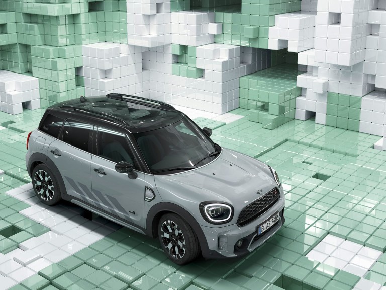 mini countryman untamed edition – grey – front view