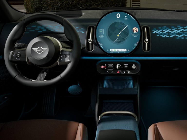 MINI all-electric Countryman - sustainability - recycled fabrics