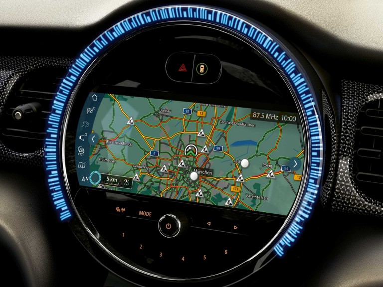 MINI Connected - Packages - Connected Navigation