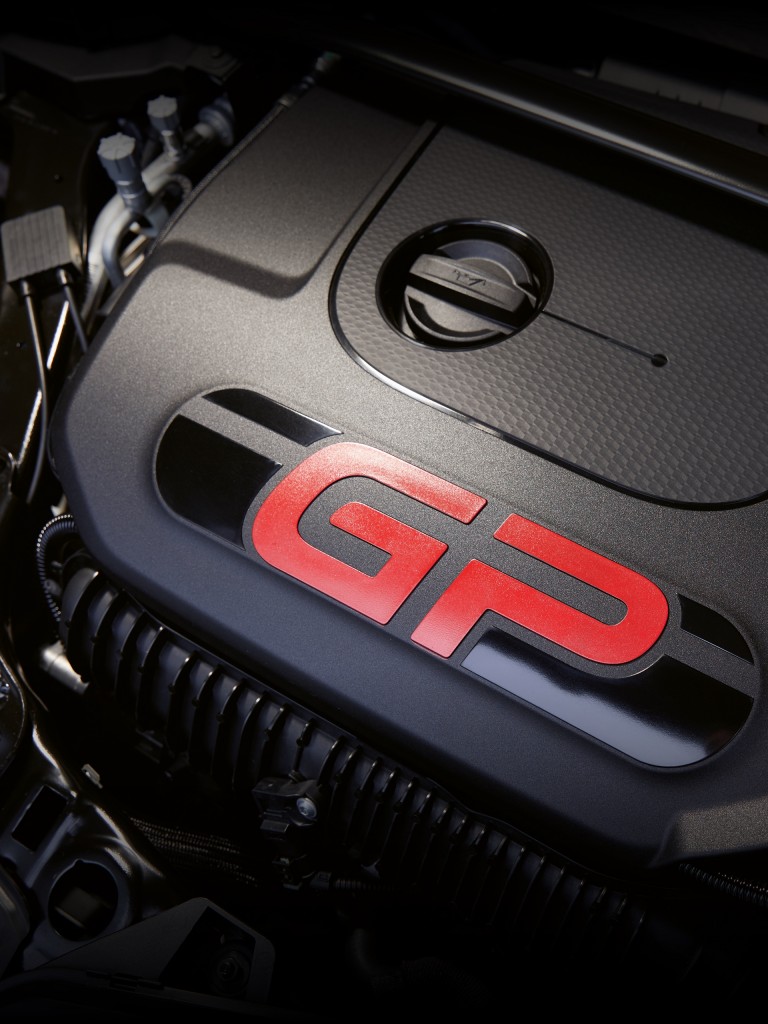 MINI John Cooper Works GP – 2.0 litre – 306 PS 4-cylinder engine 